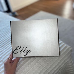 Personalised Name Gift Box – Customisable Cardboard Box with Personal Name – Perfect for Birthdays, Bridesmaids, Holidays