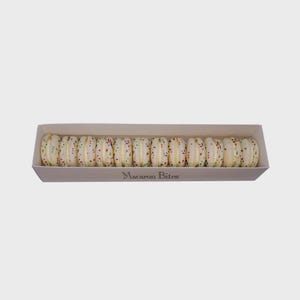 French Macarons Cake Batter, 12 Count