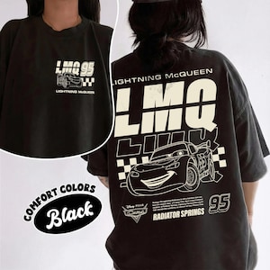 Puede incluir: Un juego de tres tazas de cer&aacute;mica con un acabado mate moteado. Las tazas son de color crema, gris claro y gris oscuro. Cada taza tiene un dise&ntilde;o simple y minimalista y un asa redondeada.