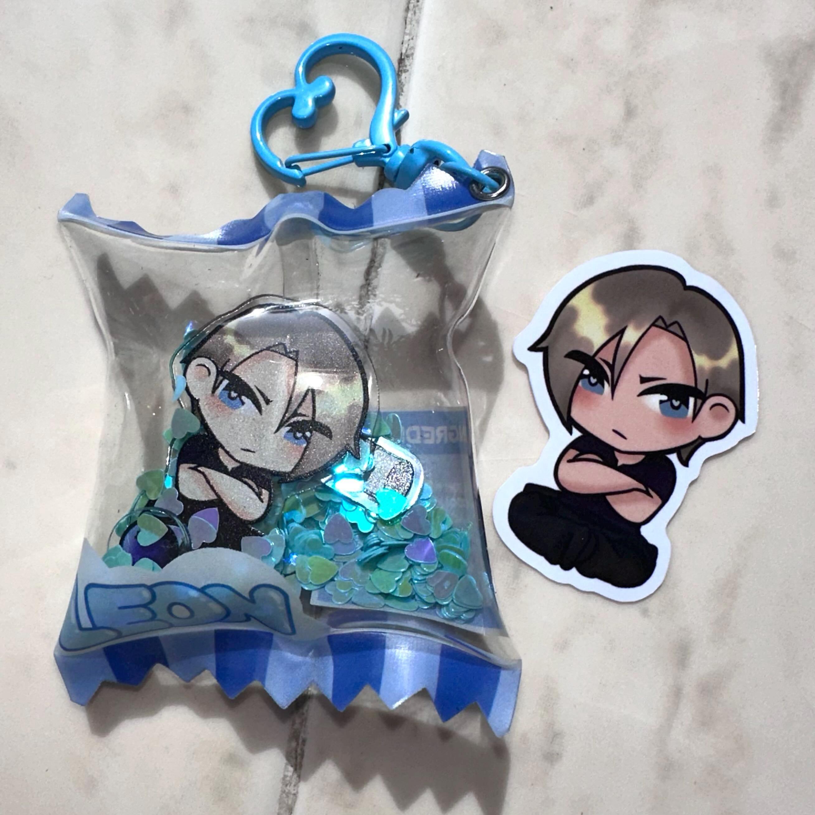 RESIDENT EVIL 4 REMAKE Candy Shaker Keychain || Leon S Kennedy