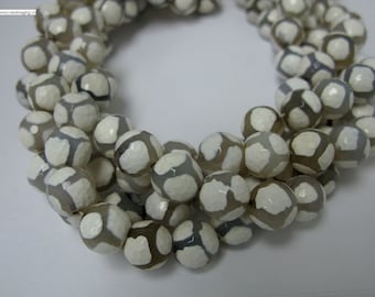 Full strand 12mm white color faceted Tibetan agate