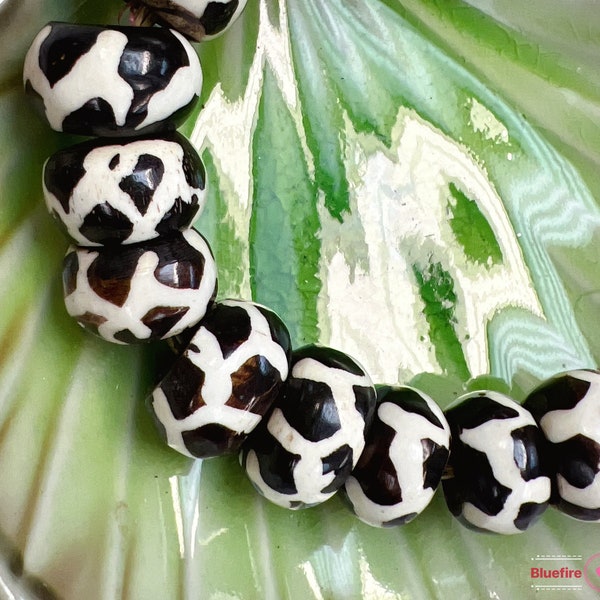 Handcarved Bone Beads  | Carved Ox Bone | Mixed colors dark brown white