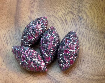 Cuentas focales de diamantes de imitación con chips de granate de 16 x 32 mm