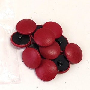 36 Line, Lamb Leather Covered Buttons in Red L (12 PC.)