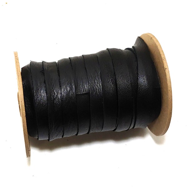 1/2" Flat Cowhide Lacing in Black Fuji (5 YDS) 0500NDB lacing; leather string; leather strip