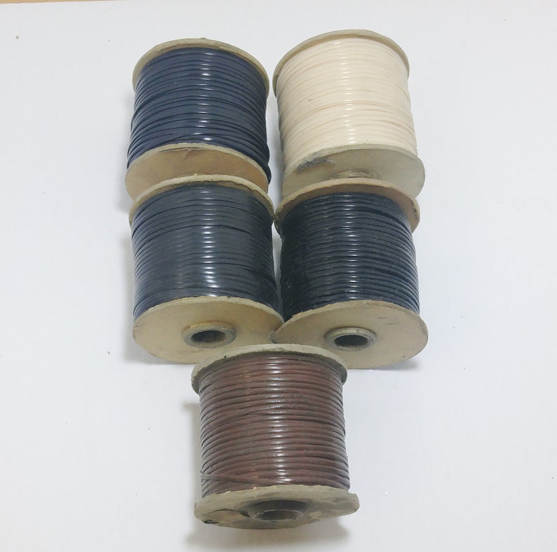 navy VINTAGE Plastic lacing 332 Gimp WPL193 black calf brown black patent ivory collecting scrapbooking arts crafting