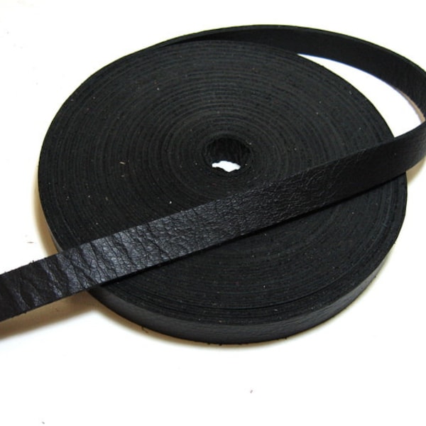 5/8" Back-to-back, Reinforced Cowhide Leather Stripping in Black (2 YDS) 3688XD9