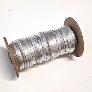 1/8&quot; Flat Kid Leather Lacing in Silver Metallic (10 yds) 0125NKD jewelry cord; DIY;dream catchers; leather crafts; tassel