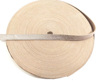 5/8 "genäht, Rindsleder Stripping in Crown Gold (3 YDS) 3536XDD Lederbänder, Lederstreifen, Lederschmuck