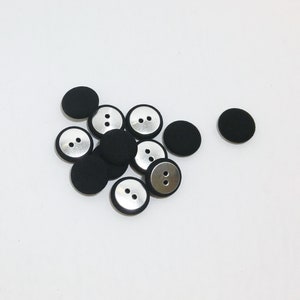 24 line or 30 Line, Stretch Fabric Covered Buttons in Burgundy or Black Sew Through NO EYELETS (12 PC.) 3/4&quot; 19mm or 5/8&quot; 16mm