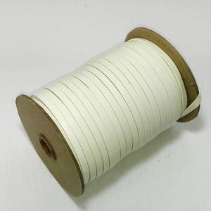 DISCOUNT 1/4&quot; Double-folded Cream Semi Lustre Cowhide Leather Lacing (5 yds) 0250BC6 10% OFF DAMAGED