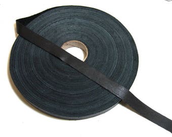 5/8" Flat Cowhide Leather Binding in Black 1500 0625ND9 trim tape; edge binding; leather tape