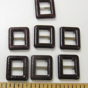 Covered Buckle 3/8&quot; Burgundy Patent