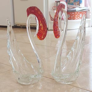 Large Vintage Glass Swan Candy Dishes – Hand Blown Crystal Figurine Pair – 28 cm Tall – Murano Style Home Decor – New Condition