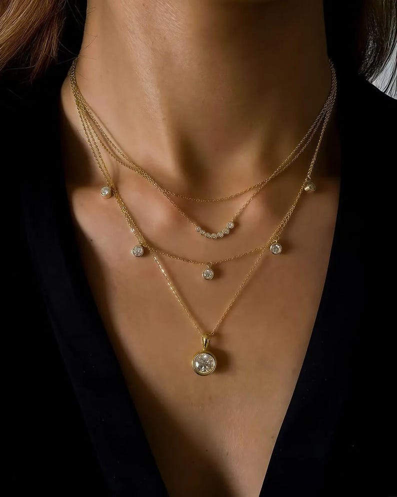 Double-Layer Moissanite Necklace with Floating Gems-Opreshyne