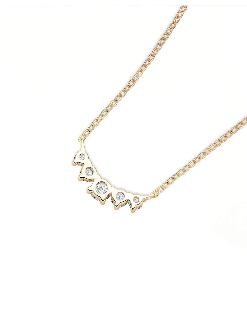 Graduated Moissanite Diamond Necklace for Women-Opreshyne