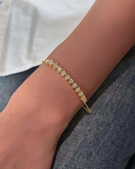 Diamond Wave 14K Gold Bracelet: Elegant Lab Diamond Jewelry