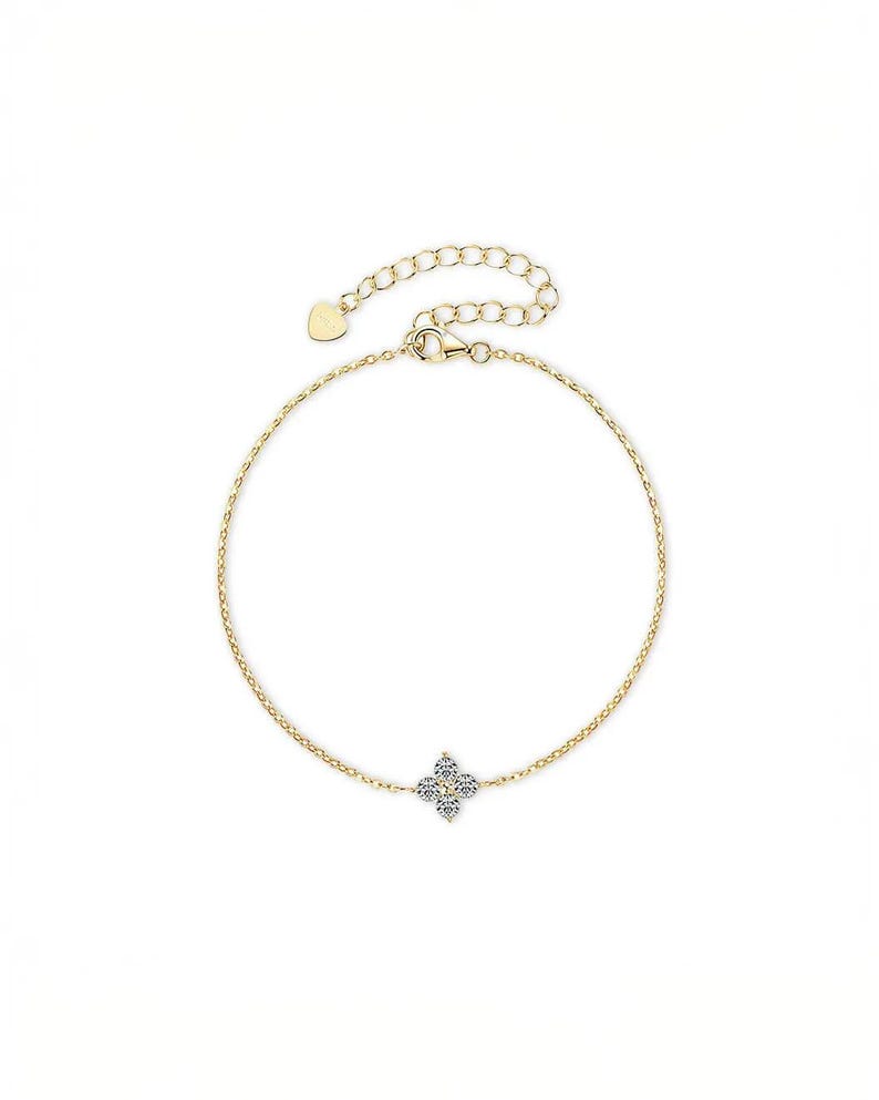 Blossom Light – Four Leaf Clover Bracelets