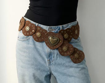 Black Leather Belt With Vintage 70s Brass Moon and Star  display picture 1