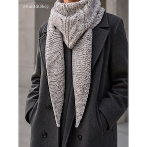 Triangle Shawl Knitting Pattern | Bactus Scarf Pattern | Reversible Knit Shawl | Instant PDF Download in English