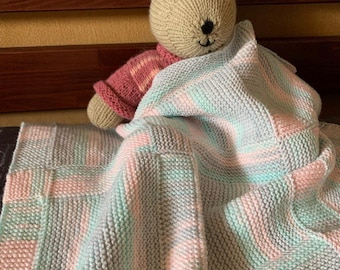 Baby Blanket Knitting Pattern | Reversible Seamless Knit & Purl Blanket | Easy Crib / Pram Blanket | PDF in English