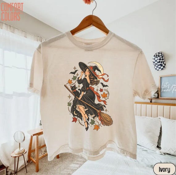Vintage Witch Cat Boxy Tee, Halloween Black Cat Shirt, Retro Salem Pumpkin Crop Top, Spooky Fall Graphic Tee