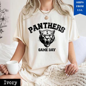 T-shirt mascotte de panthères couleurs confort, t-shirt Game Day, t-shirt sport maman, t-shirt football maman, t-shirt mignon game day, t-shirt mascotte