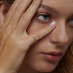 Solid Gold curb link ring, Stackable Cuban Chain Band, Modern Statement Ring for Women image 6