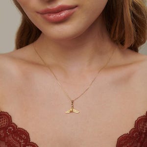 Real Gold Goddess Isis Necklace, Egyptian Mythology Pendant, 14K Gold Necklace, Dainty Gold Necklace, Memorial Necklace image 2
