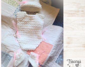 Preemie Outfit Bodysuit Booties and Hat