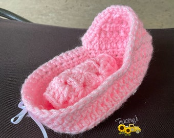 Miscarriage Bassinet Cradle for Infant Loss  Premature Birth