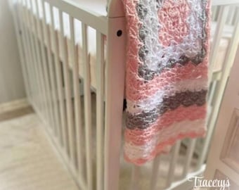 Handmade Crochet Baby Blanket – Custom Shell Stitch Design in 1 to 4 Colors, Soft Keepsake Gift for Newborns & Showers