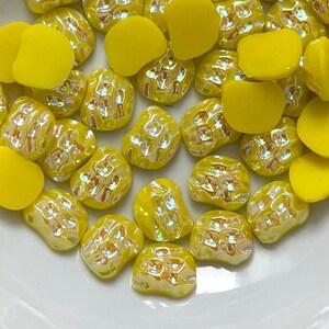 Vintage AB Cabochons Gelb ungewöhnliche Form Glas geformt texturierte Top Funky Schmuck Cabs / 7.8x6.5 Handwerk Verschönerungen C9-23
