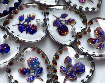 Vintage Glasherz-Anhänger, Intaglio-Blau, Helio Rose, 15 mm x 14 mm, deutsche Metallperlen, Liebes- und Freundschaftsanhänger BD194-G