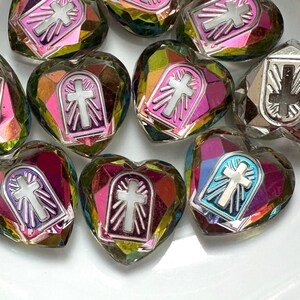 2 or 4 Vintage Christian Cross Cabochons / Glass Vitrail Heart Stones Intaglio 14.5mm Foiled Pink Purple Yellow Green Rainbow NTG70-B