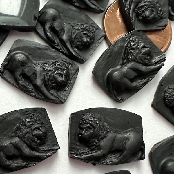 Vintage Lion Cabochons Matte Black Molded Acrylic 17.5x13 Playful Jewelry Cabs C1-57-B