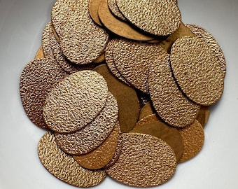 Vintage Textured Brass Findings 16x11 Thin Oval Disc Jewelry Findings / Craft Embellishments FND152-B
