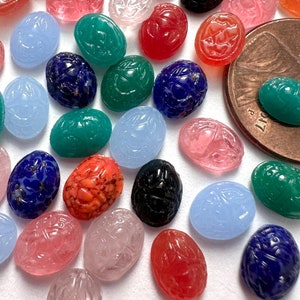 Vintage Glass Scarab Cabochons Mix 8x6 Molded Black Blue Green Pink Carnelian Egyptian Revival Jewelry Cabs Assortment AS IS C15-60-C2