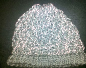 Grey and pink women's knitted hat