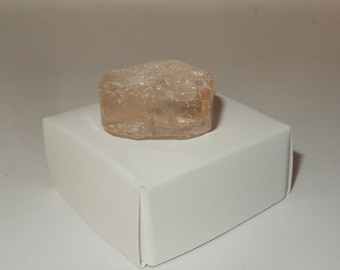 Topaz- Champagne -Natural rough