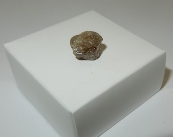 Rough Diamond - natural 5.5 ct