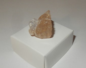 Topaz- Champagne -Natural rough