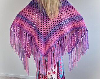 Stunning VIOLET DAWN Pink & Purple Crochet Triangle Gypsy Shawl with Fringe