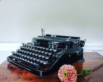 Restored Circa 1935 Underwood Remington Noiseless Portable Typewriter, Working with Case (New platen, feet) 3 year warranty