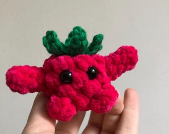 Patrón PDF Mini juguete de ganchillo de frambuesa Tutorial de decoración de frutas de verano Amigurumi Llavero inspirado en el jardín Juguete de peluche para guardería