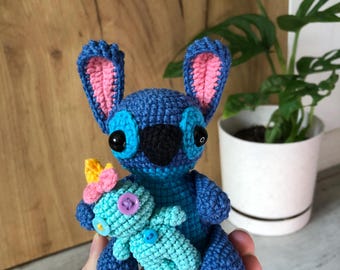 Patrón PDF Juguetes de crochet Monstruo Azul Dos en Uno Tutorial Decoración Amigurumi Regalo inspirado en Lilo y Stitch para un amigo