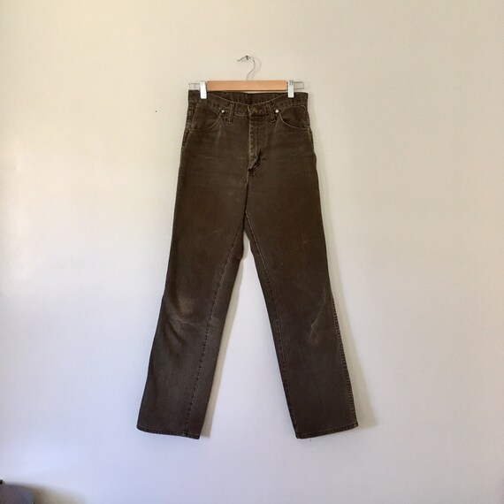 womens brown wrangler jeans