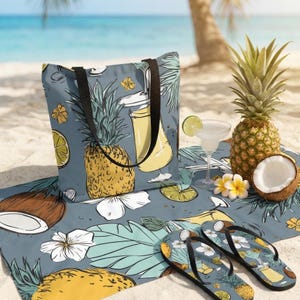 Set da spiaggia tropicale con telo mare a forma di ananas, infradito, borsa tote, accessori per vacanze estive, set coordinato per giornate in piscina.