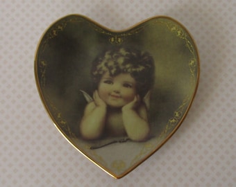 Vintage 1996 Tender Reflections, Loves Heavenly Messengers, Cherub Porcelain Heart Shape Collector Plate, Bessie Pease Guttman, Angel Gift