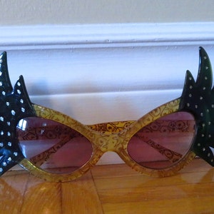 Vintage DR PEEPERS Tropical Cats Eye Sunglasses w/ Green Palms s74601